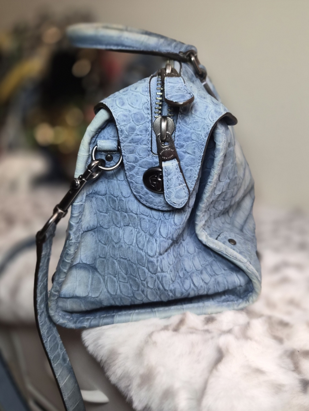 Coach Rhyder Satchel / Crossbody Bag – Embossed Croc Leather – Light Blue – Rare - Picture 7 of 17
